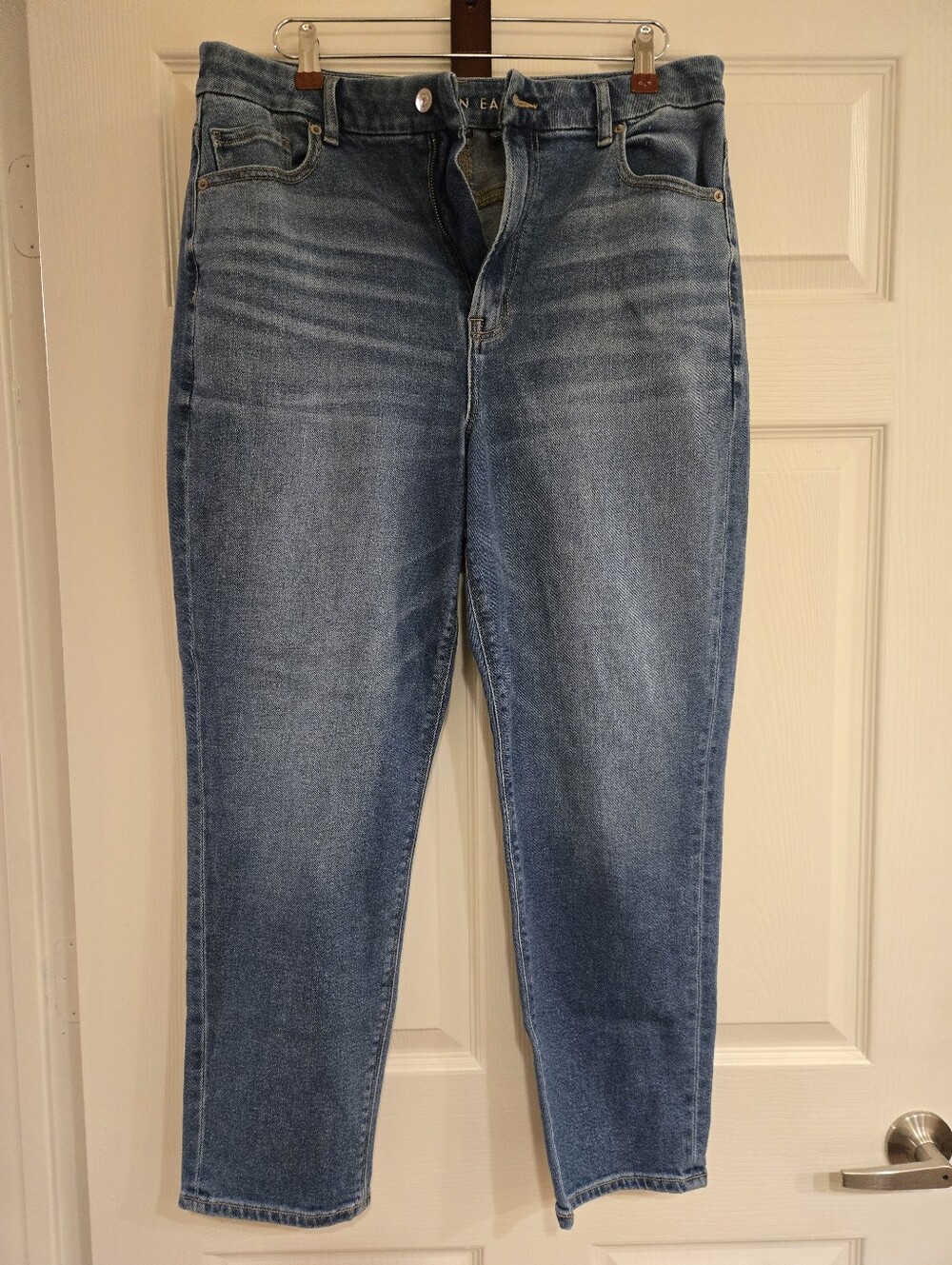 American Eagle Curvy Mom Jeans In 14 Short